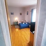 Karlo * Nečujam