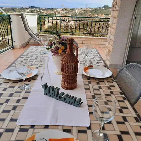 Appartement Karlo Nečujam