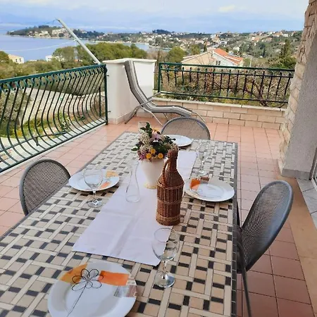 Appartement Karlo *