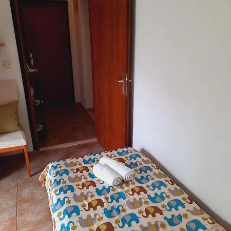 Apartment Karlo