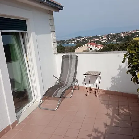 Apartament Karlo