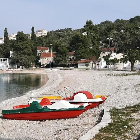 Apartman Karlo *